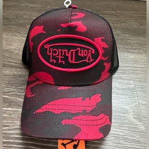 NWT Von Dutch Trucker Hat